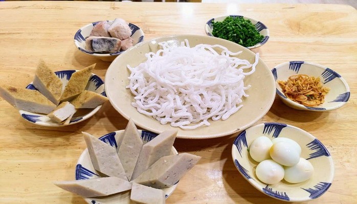 Hẹ Quán - Bánh Canh Hẹ Chả Cá & Đặc Sản Phú Yên - Cao Thắng