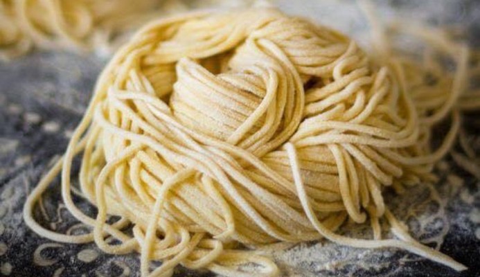 Lá Hoành Thánh & Mì Gia Truyền 63 - Hồng Hà