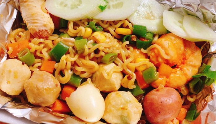 Mì Trộn Bin Bon - Vũ Tông Phan