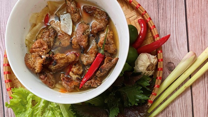 Bà Hà - Thực Phẩm Sạch & Bún Chả - Nguyễn Văn Cừ
