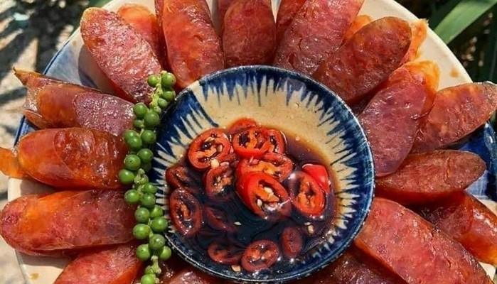Bánh Mì Chả Cá Việt Ba Tư - Đường Số 4