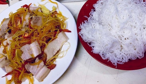 Ăn Vặt Chị 7 - Đường Số 36