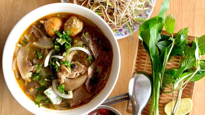 Sông Hương - Bún Bò Huế