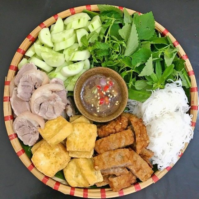 LINH BÚN ĐẬU MẸT HÀ NỘI THỰC PHẨM - 723 Quang Trung