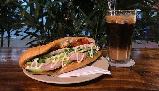 Cafe Chao Xìn - Nơ Trang Long