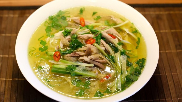 Thuỷ - Set Phở Gà Ta - Trung Kính