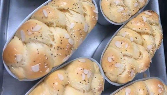 Thiên An Bakery - Bánh Mì Hoa Cúc