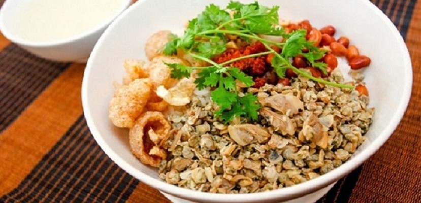 Quán 122 - Bánh Canh & Bún Hến - Phạm Thị Liên