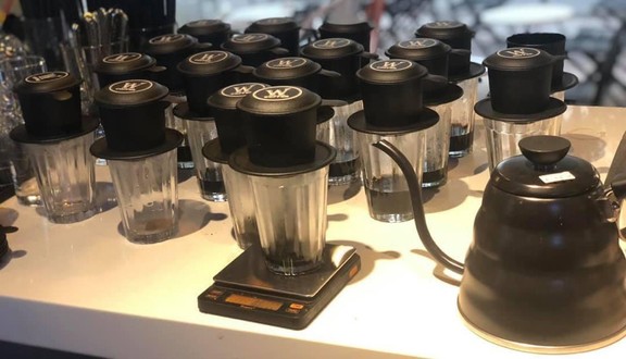 We One Coffee - Nguyễn Thị Huê