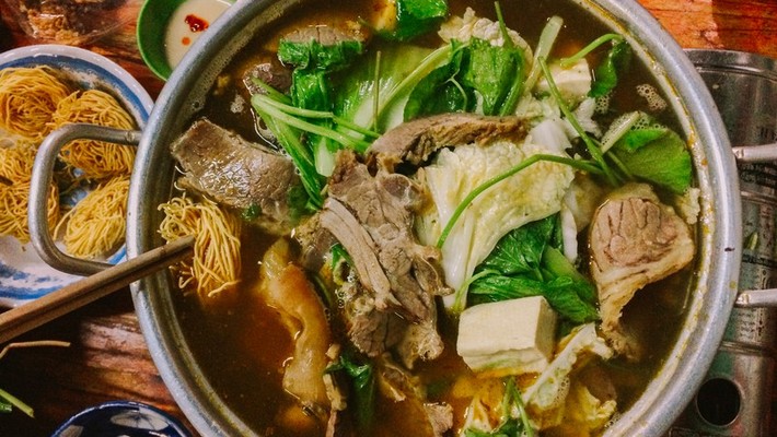 Tiệm Lẩu Bò Ngọc Minh - Nguyễn Văn Luông