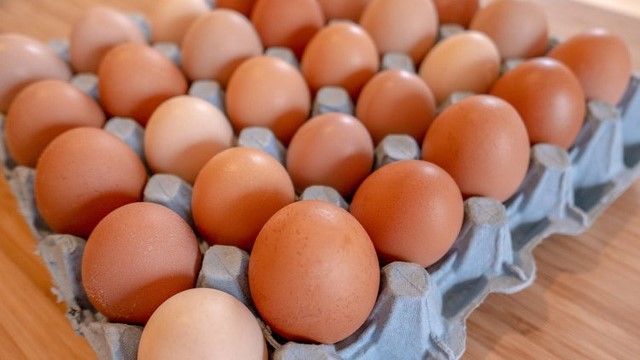 Tạp Hóa Thanh - Trứng Gà Vịt & Hàng Thiết Yếu