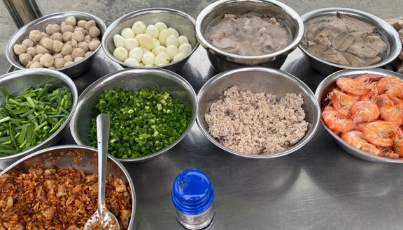 Cơm Tấm & Hủ Tiếu 47 - Hòa Bình