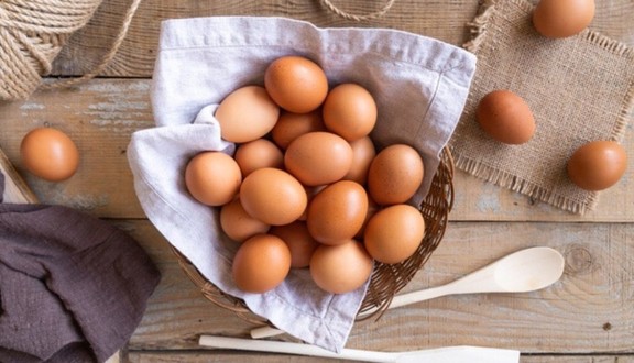 Tiệm Trứng Cô Ly - Phan Anh