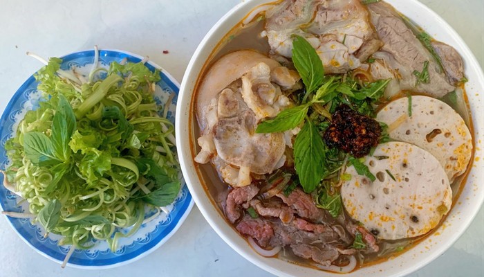 Bún Bò Hẻm 28 - Đường Số 15