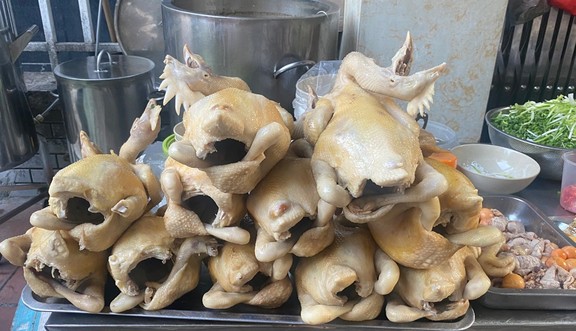 Phở Vân - Đống Mác