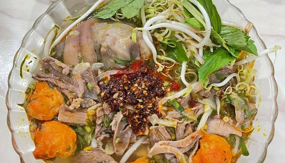 Hủ Tiếu & Bún Bò Cô Mai - Lê Quang Định