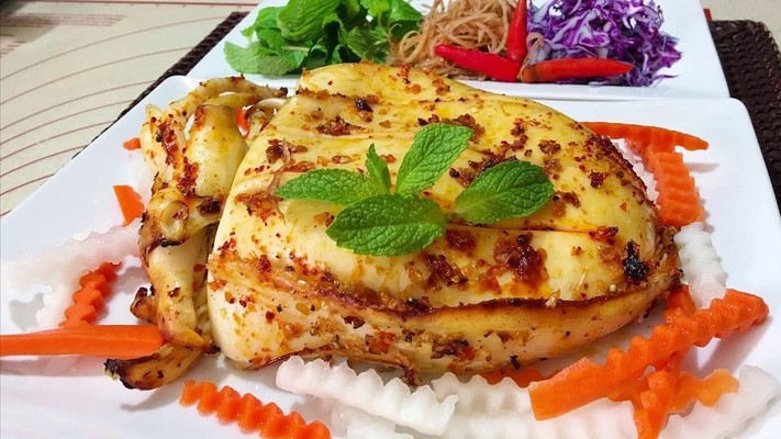 Mực Lên Phố - Đường Số 9