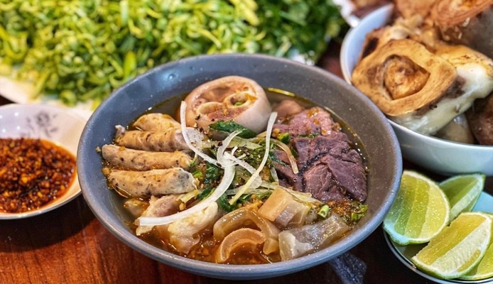 Yến Việt Food - Pate Hải Phòng & Nem Cua Bể - Bến Vân Đồn