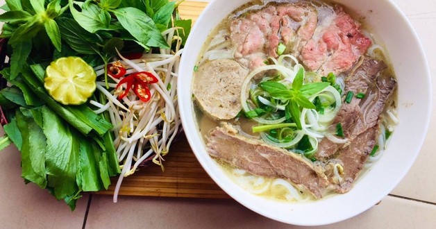 Tiệm Phở Ngọc Lan - Lê Đình Thám