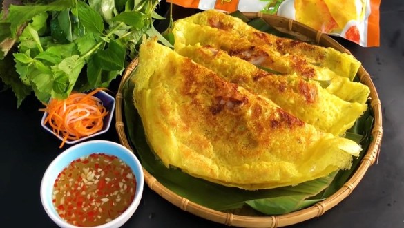 Tiệm Bánh Xèo - 206 Núi Thành