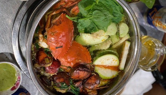 Lẩu Cua Cây Me Gò Vấp - Đường Số 1