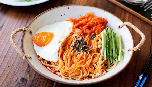 Mì Trộn Indomie Văn Lang - Đặng Thùy Trâm