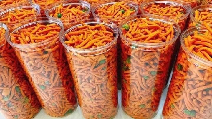 Ăn Vặt Cô Hạnh - Nguyễn Ái Quốc