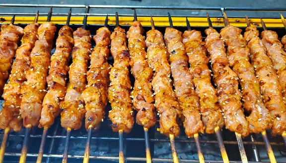 Tiểu Thịt Xiên - Phạm Ngọc Thạch
