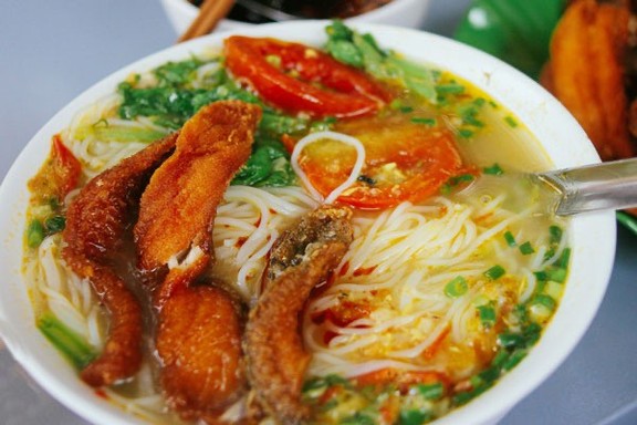 Ngọc Béo - Bún Cá & Phở Gà - Hạ Đình