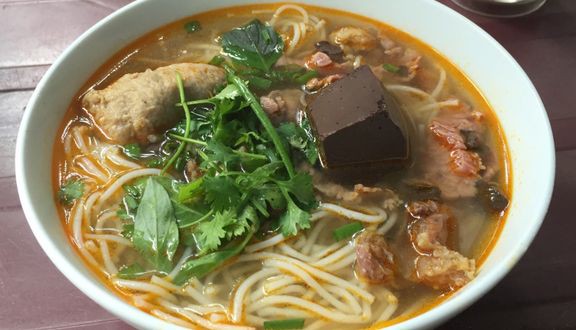 Bún Bò Cô Tý - Phạm Văn Nghị