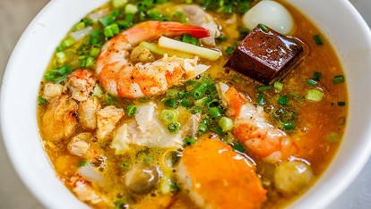 Bún Thố Cua & Bánh Canh Cua Thùy Dung - Nguyễn Hữu Hào