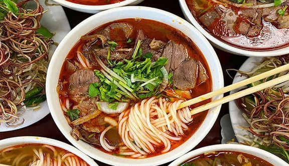 Cô Ba Quán - Bún Bò Huế
