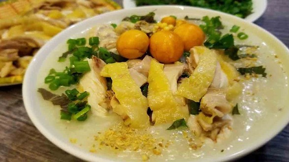 Quán Ăn Hương Thơm - Cơm Cháo Gỏi Gà - Đông Hồ