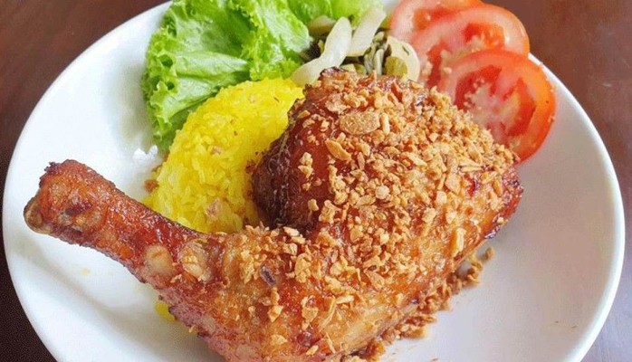 Cơm Chiên Gà Xối Mỡ - Quán Ngon Ngon