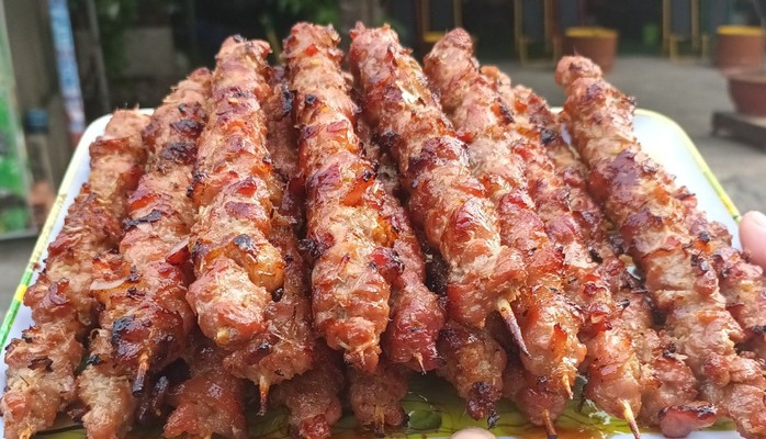 Út Xuyên - Ăn Sáng & Ăn Vặt