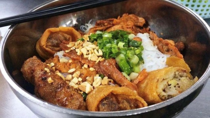 Quán Bún Nem Nướng Chả Giò Truyền Thống - Phạm Hữu Chí