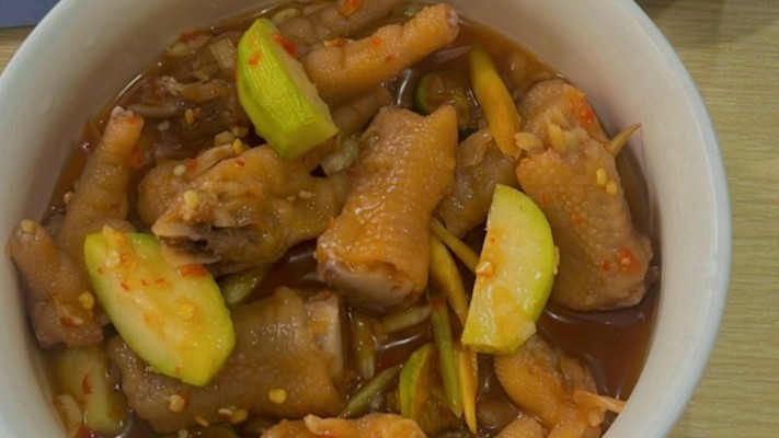 Chân Gà Sốt Thái - Trà Tắc