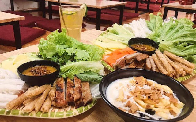 Hắt 2 Ô Food - Nem Nướng Nha Trang - Minh Khai