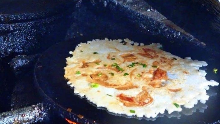 Bánh Ép Khô Thuận An Bà Huyền - Nguyễn Lộ Trạch