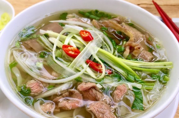 Quán Phở Ngon - Lũy Bán Bích