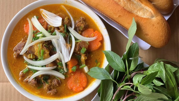 Phở Ngọc Nhung - Hưng Đạo Vương