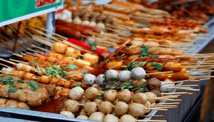 Bắp Xào & Cá Viên 3 Cô Bóng - Hoàng Hoa Thám
