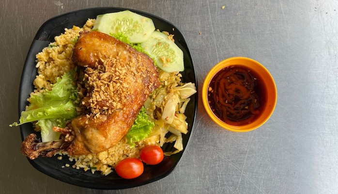 Cơm Gà Xối Mỡ Tâm Ký 3 - Bình Quới