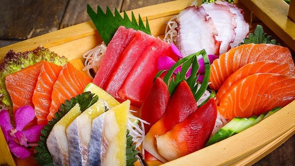 Shinsekai Market - Hoa Phượng