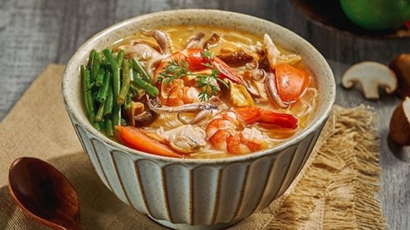Bún Thái Diễm Phúc - Sư Vạn Hạnh