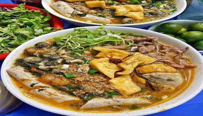 Quán Bún Riêu Ngủ Gật - 35 Ngõ Giếng Mứt