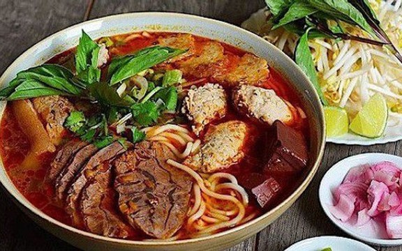 Bún Đậu Mẹt Lộc Lộc - Ngõ 381 Nguyễn Khang