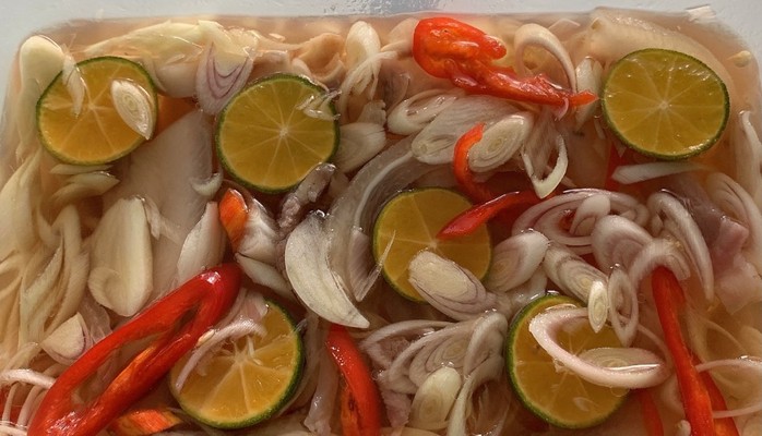 Chân Gà Sả Tắc Tường Vi - Hòa Bình