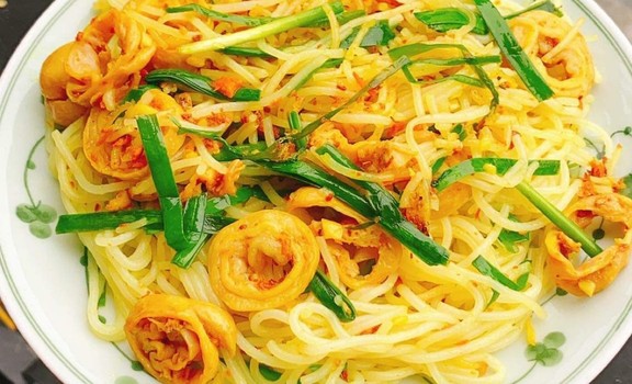 Bún Lòng Xào Nghệ Vị Huế Thương - Tô Hiệu