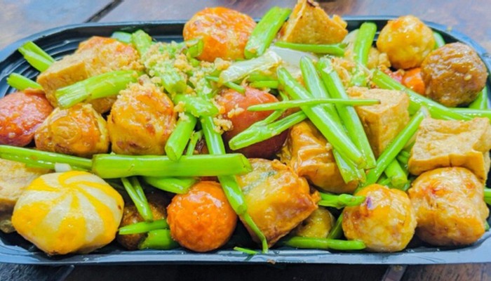 Tường Vi - Cá Viên Chiên, Ăn Vặt & Mì Trộn Xiên Que